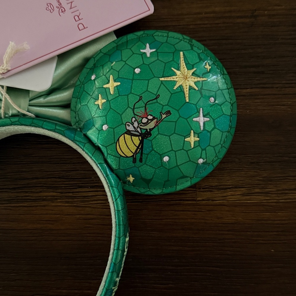 Loungefly Disney Princess Stained Glass Collection Tiana Ear Headband NWT - Picture 11 of 13